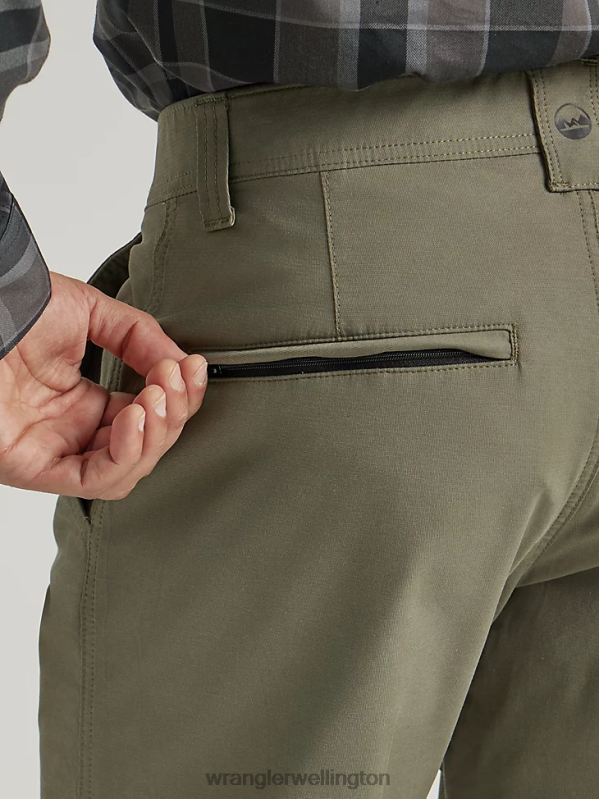 Dusty Olive Outdoor Chino Pant Men Clothing Wrangler P2B6R252