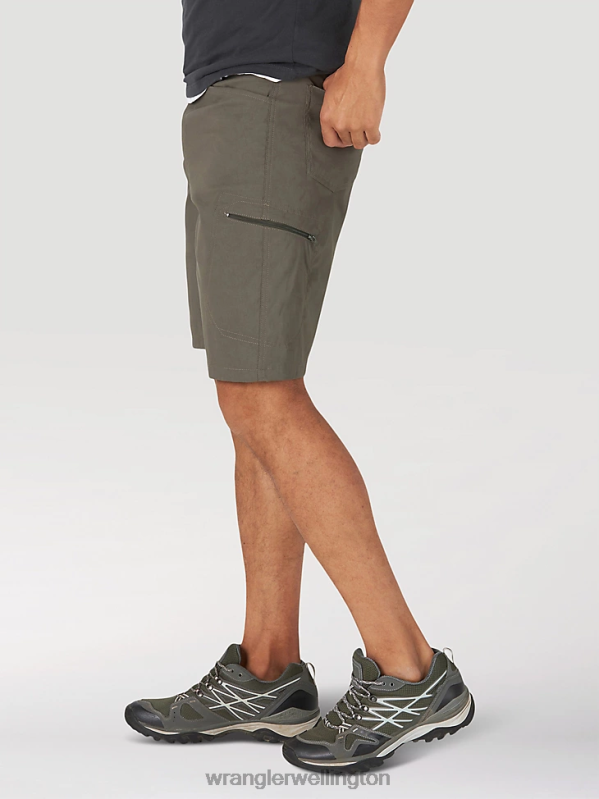 Sagebrush Authentics Comfort Waist Cargo Short Men Clothing Wrangler P2B6R564