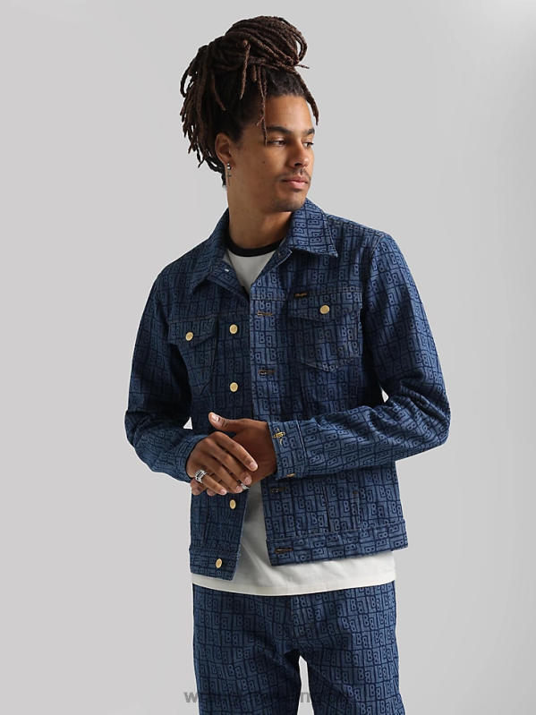 Dark Wash Classic Denim Trucker Jacket Men Clothing Wrangler P2B6R611