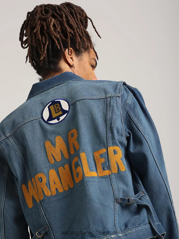 Dark Wash Classic Denim Trucker Jacket Men Clothing Wrangler P2B6R611