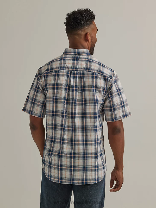 Dark Navy Rugged Wear Short Sleeve Easy Care Plaid Button-Down Shirt Men Clothing Wrangler P2B6R343