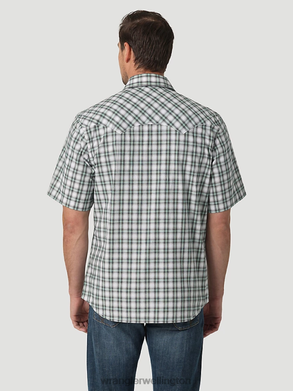 Picnic Green Retro Short Sleeve Western Snap with Sawtooth Flap Pocket Plaid Shirt Men Clothing Wrangler P2B6R430