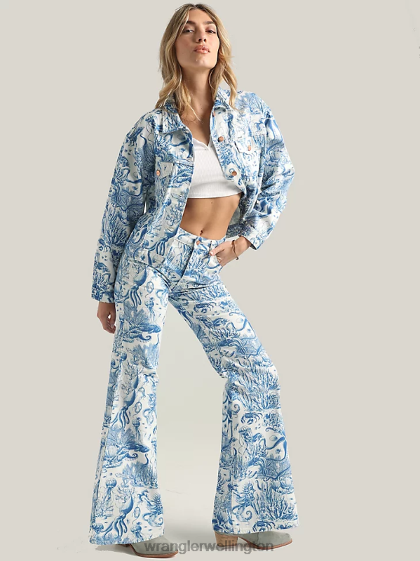 DO Wash Bootcut Jean Women Clothing Wrangler P2B6R779