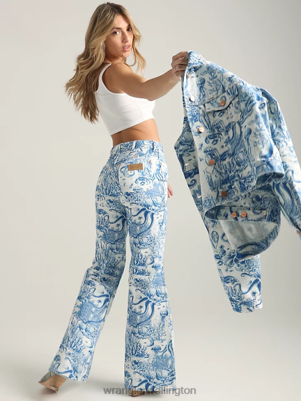 DO Wash Bootcut Jean Women Clothing Wrangler P2B6R779