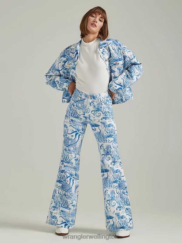 DO Wash Bootcut Jean Women Clothing Wrangler P2B6R779