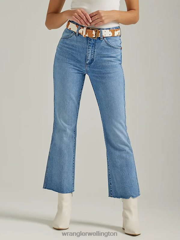 DO Wash Bootcut Jean Women Clothing Wrangler P2B6R779