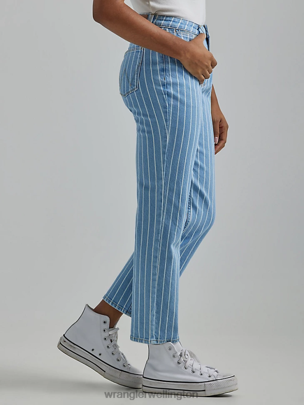 DO Wash Bootcut Jean Women Clothing Wrangler P2B6R779