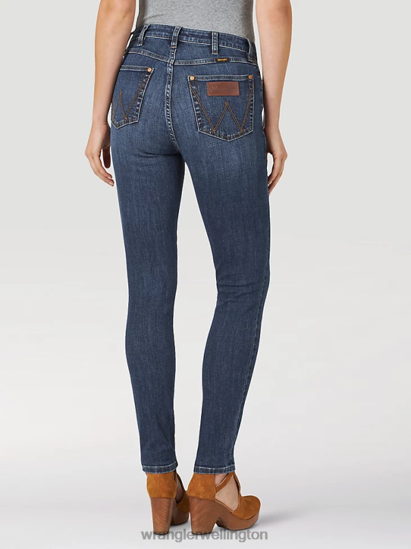 DO Wash Bootcut Jean Women Clothing Wrangler P2B6R779