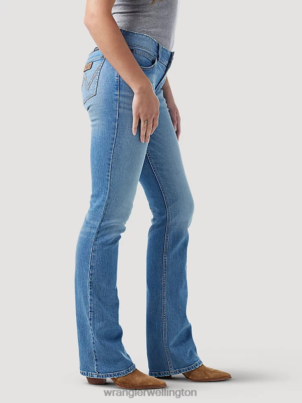 Kora Retro Sadie Jean Women Clothing Wrangler P2B6R800