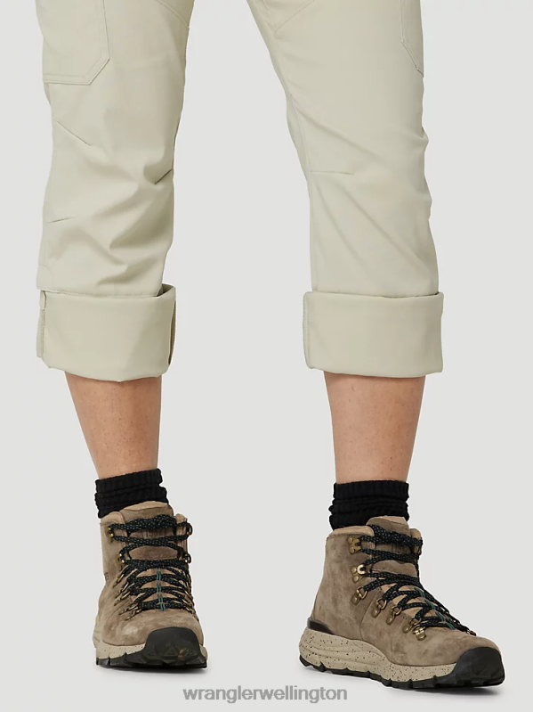 Golden Khaki RIGGS Workwear Ripstop Ranger Cargo Pant Women Clothing Wrangler P2B6R820