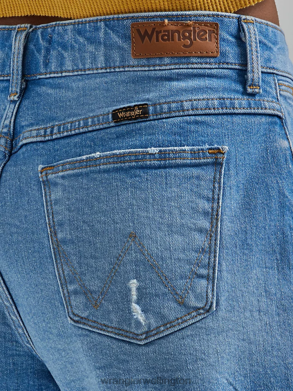 Light Wash High Rise Vintage Cut-Off Short Women Clothing Wrangler P2B6R841