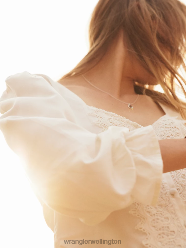 Red Retro Americana Bandana Western Snap Shirt Women Clothing Wrangler P2B6R882