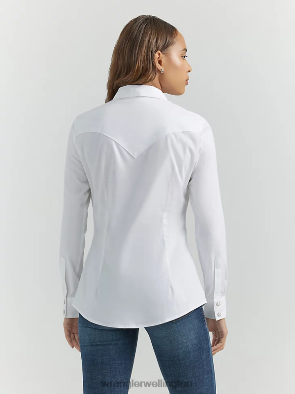 White Long Sleeve One Point Front and Back Yokes Solid Top Women Clothing Wrangler P2B6R889
